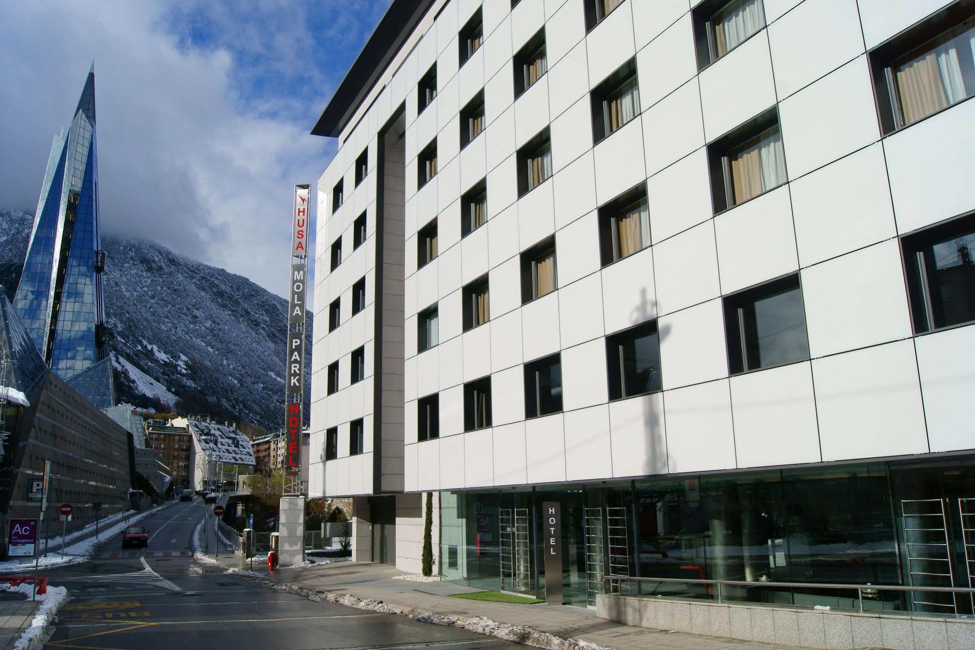 Yomo Mola Park Hotell Les Escaldes Exteriör bild